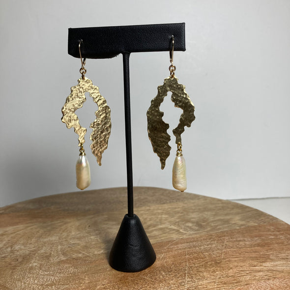 Brass and Pearl Set Design Style #29 Earrings