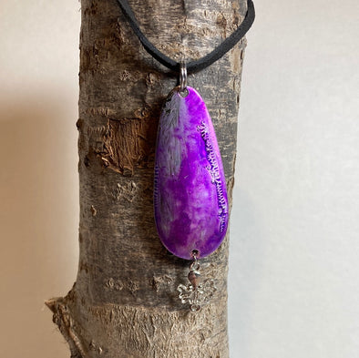 Lure Necklace - Purple