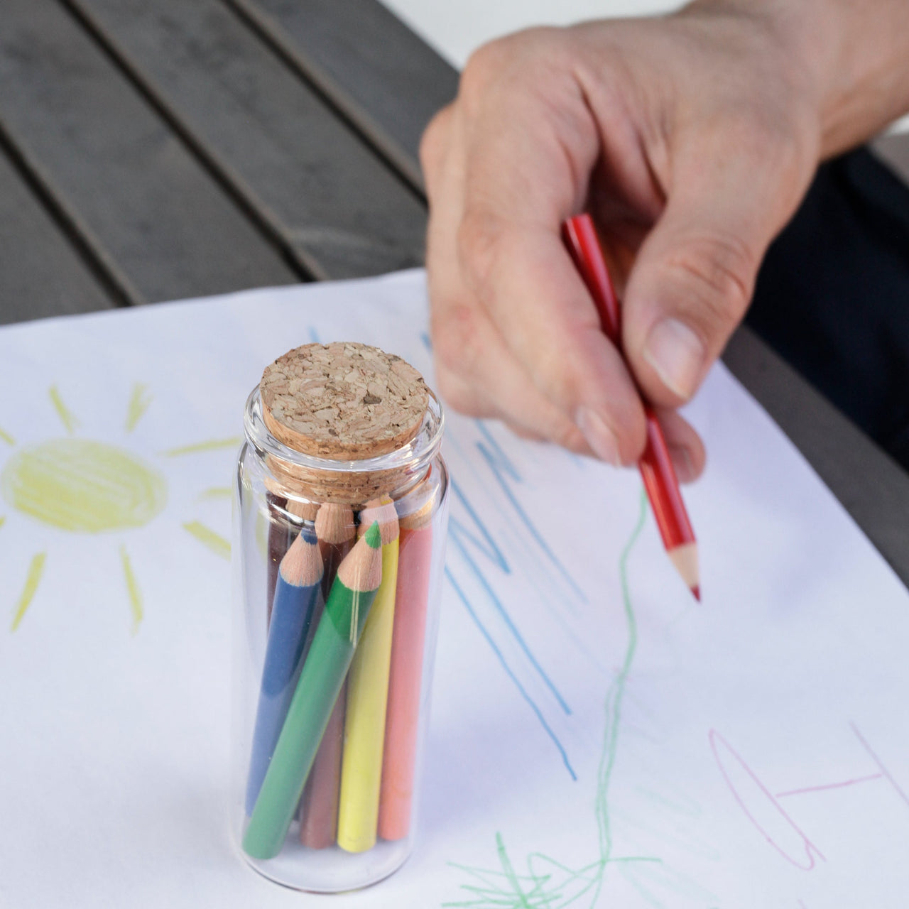 Doodle Jar : 12 Colored Pencils in Glass Jar